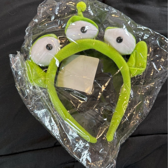 Alien Ears - Picture 3 of 7